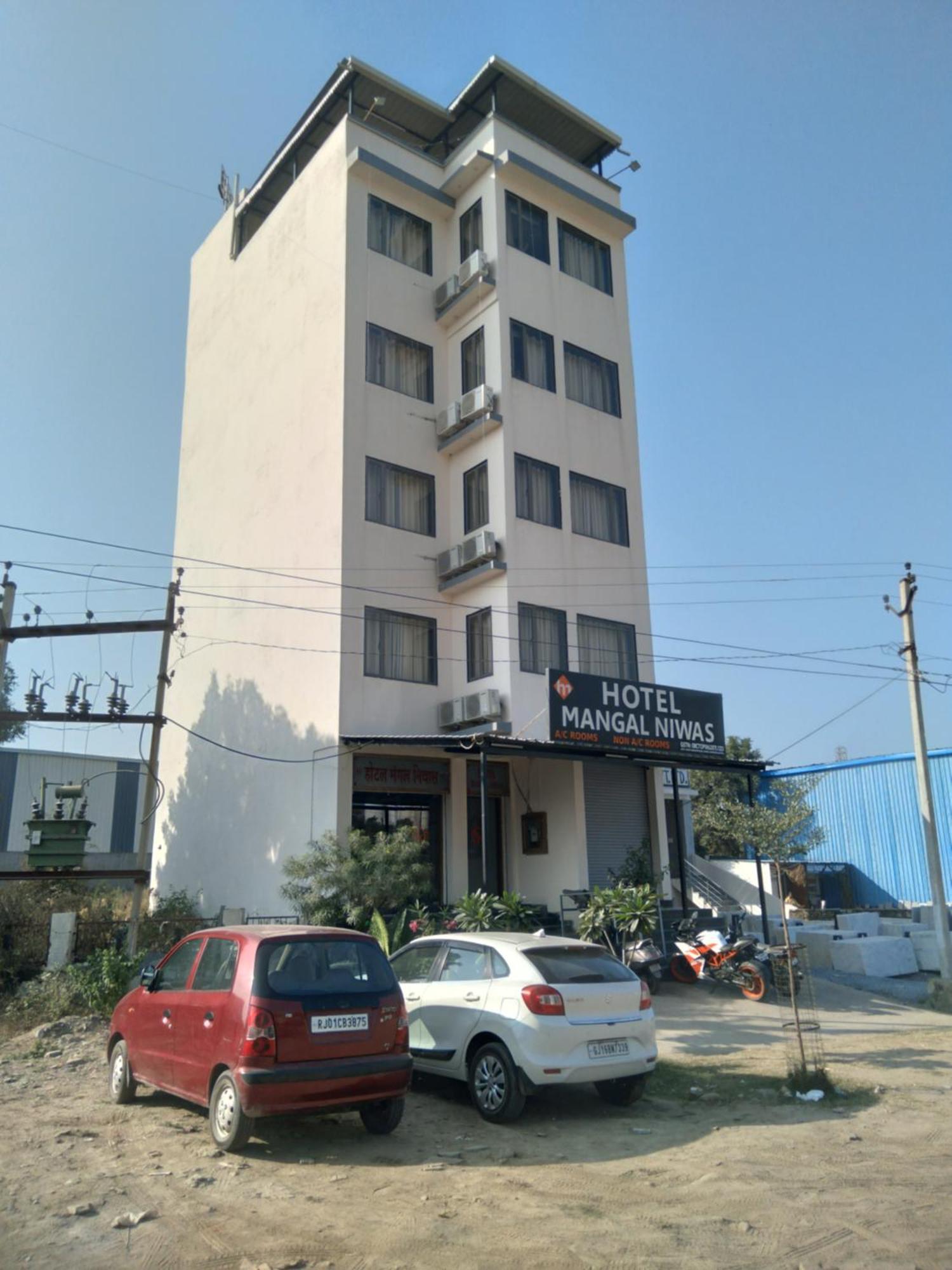 Hotel Mangal Niwas Udajpur Zewnętrze zdjęcie
